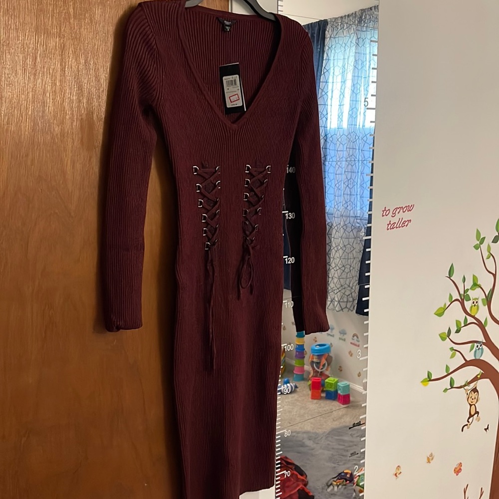 ***CLEARANCE DEAL*** Guess Long-sleeve Glitz Lace Up Sweater Dress - M